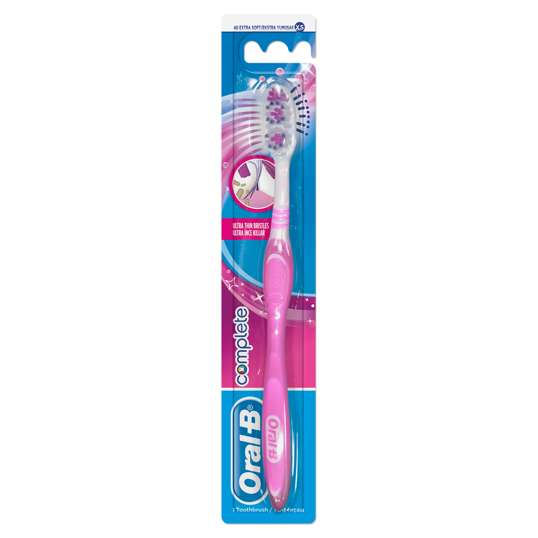 Oral B Toothbrush Compact Ultra Thin 40 Medium - 30046