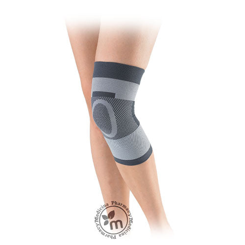 Colored Compression Knee Support SKNO160 Makida - A colored knee support offering compression and stability.