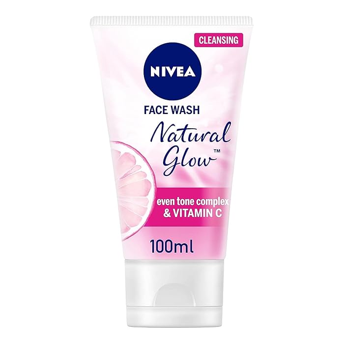 Nivea Natural Glow Face Wash 100Ml