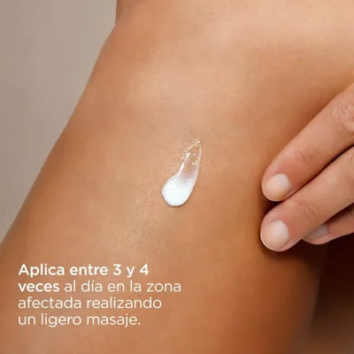 ISDIN Cicapost Cream applied on skin for scar care and repair with moisturizing and soothing properties